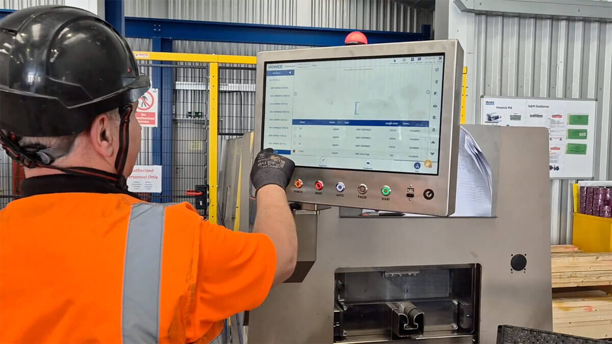 Howick Frama machine